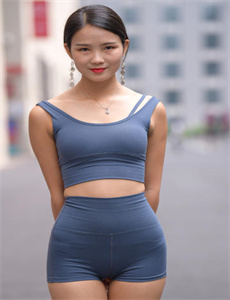 潜规则3电影-女人与禽牲交少妇毛茸茸